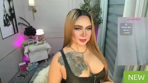Miss Alexa Fields  online show from July 2026 10:19:02 PM