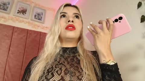 Snapshot of barbiie_98 chatting on April 2026 02:54:01 PM barbiie_98 online show from April 2026 02:54:01 PM