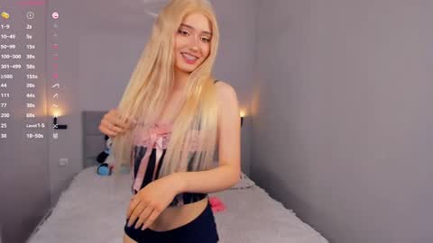Snapshot of barbimia chatting on May 2026 03:08:02 PM Mia online show from May 2026 03:08:02 PM