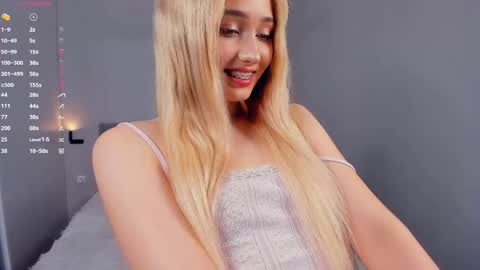 Snapshot of barbimia chatting on May 2026 04:57:01 PM Mia online show from May 2026 04:57:01 PM