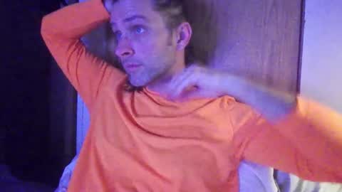 Snapshot of barebearstudio chatting on March 2026 12:25:02 AM barebearstudio online show from March 2026 12:25:02 AM