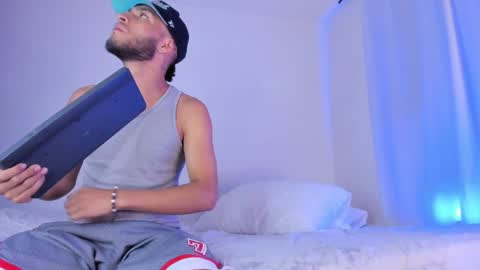 Bruce  online show from January 2025 05:41:02 AM