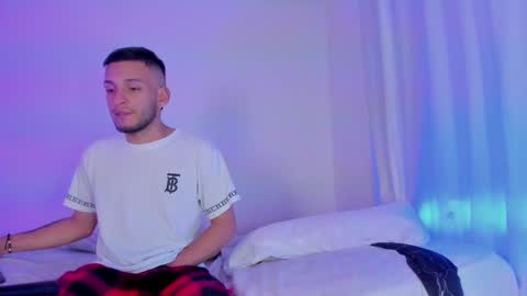 Bruce  online show from September 2025 07:12:01 AM