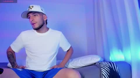 Bruce  online show from December 2025 06:34:02 AM