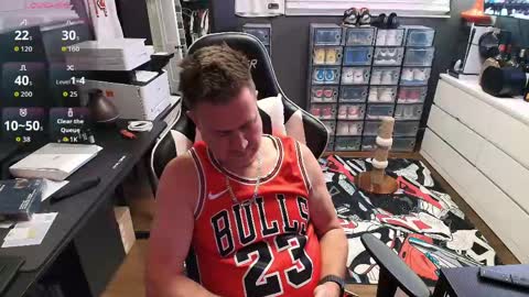 Snapshot of basketballjerseygang chatting on April 2026 03:18:01 AM Jordan online show from April 2026 03:18:01 AM
