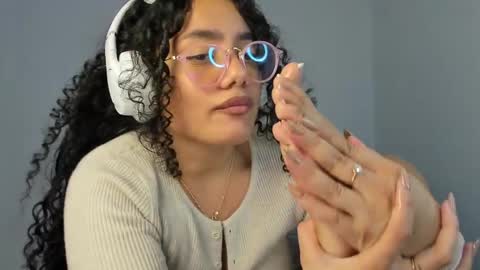 bastet007 online show from February 2025 08:49:02 AM