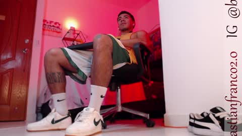 Bastian Independent Model online show from December 2024 02:45:02 AM