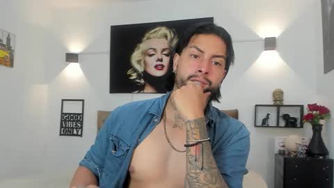 Snapshot of bastian_jones1 chatting on September 2025 01:07:02 AM bastian_jones1 online show from September 2025 01:07:02 AM