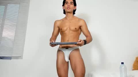 Bastian Maalouf  online show from October 2025 10:32:02 PM