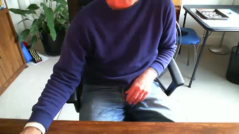 BateBro13 online show from February 2025 09:06:02 PM