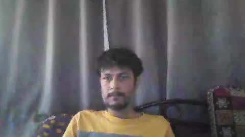 Snapshot of baybeeboi4u2 chatting on December 2025 07:48:01 AM Neel online show from December 2025 07:48:01 AM