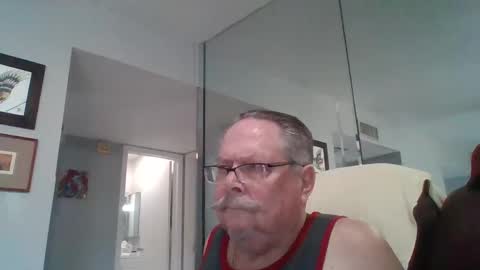 Snapshot of bbb1952 chatting on February 2026 08:36:01 PM Single Grandpa in Florida. Love to C2C and have Fun Privately online show from February 2026 08:36:01 PM