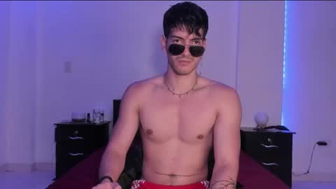 Valentino online show from February 2025 09:30:01 PM