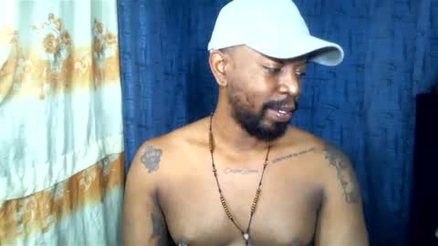 Snapshot of bbc_muscular chatting on March 2025 05:45:01 PM camilo online show from March 2025 05:45:01 PM