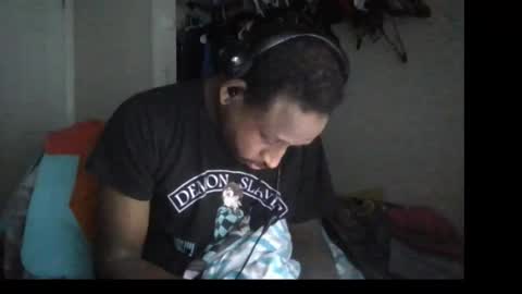 rocker n queen online show from January 2025 02:19:01 PM