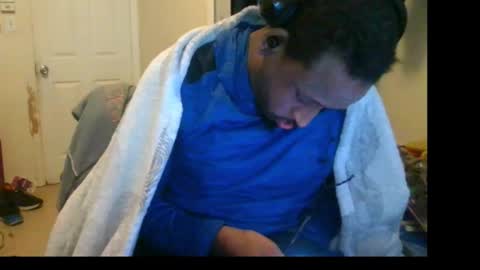 rocker n queen online show from January 2025 07:08:01 PM