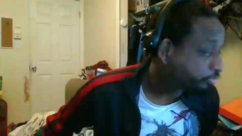 rocker n queen online show from January 2025 08:36:02 PM