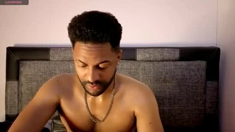 john online show from October 2025 03:26:02 AM