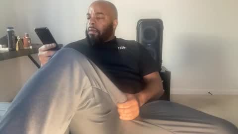 Snapshot of bbcfun44 chatting on February 2026 01:12:02 PM Zaddy online show from February 2026 01:12:02 PM