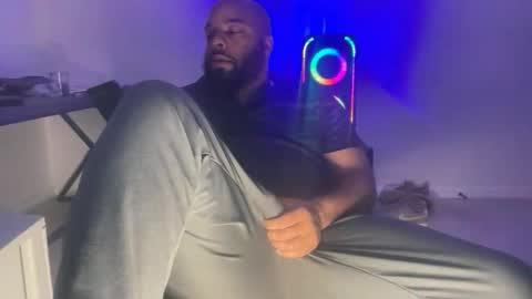 Snapshot of bbcfun44 chatting on February 2026 06:33:02 AM Zaddy online show from February 2026 06:33:02 AM