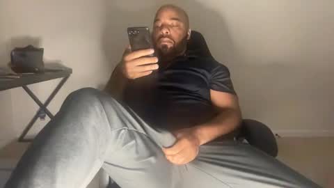 Snapshot of bbcfun44 chatting on March 2026 11:27:02 AM Zaddy online show from March 2026 11:27:02 AM