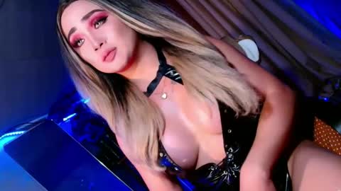 bby_lexielore69 online show from September 2025 10:14:01 PM
