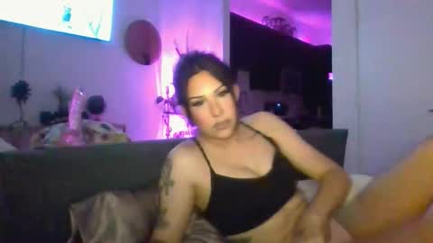 bbygirlnycole online show from February 2026 04:16:02 AM