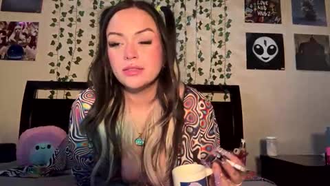 bbyslugggg online show from February 2025 04:10:01 PM