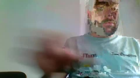 Snapshot of bdemwi2588 chatting on January 2025 02:52:01 PM bdemwi2588 online show from January 2025 02:52:01 PM