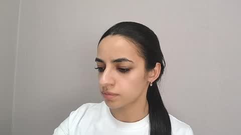 beabliese online show from April 2026 06:57:01 AM