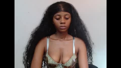 beakimber50 online show from February 2026 11:43:02 AM