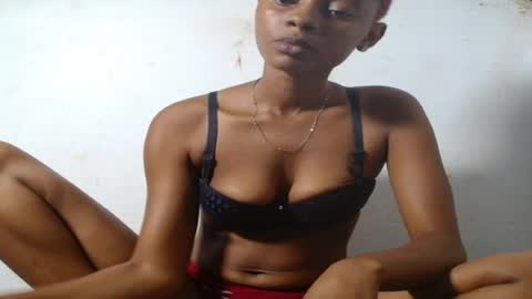 Snapshot of beakimber50 chatting on June 2026 04:40:02 PM beakimber50 online show from June 2026 04:40:02 PM