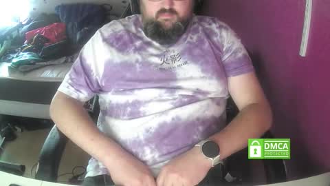 bear90130 online show from October 2025 10:38:01 AM