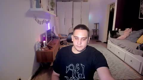 Snapshot of bear_beer130 chatting on November 2025 04:39:01 PM bear_beer130 online show from November 2025 04:39:01 PM