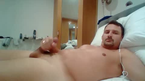 bearboudior online show from April 2026 04:33:02 PM