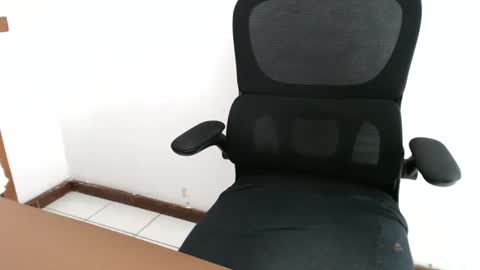 Beard Guy online show from March 2025 05:06:02 PM