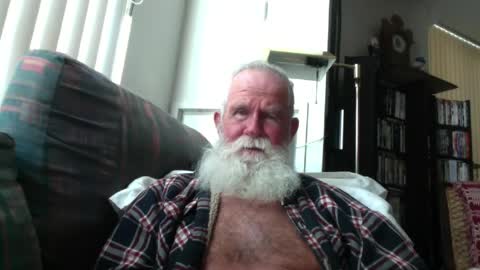 beardbushy online show from July 2026 04:12:01 PM