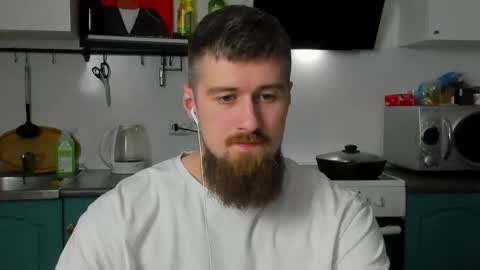 Snapshot of bearded_legend chatting on February 2025 08:24:01 PM Zeus online show from February 2025 08:24:01 PM