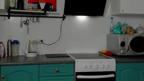 Snapshot of bearded_legend chatting on October 2025 02:23:02 AM Zeus online show from October 2025 02:23:02 AM