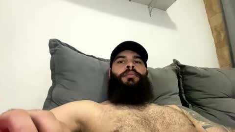 Snapshot of beardmax chatting on May 2026 11:13:02 PM Min online show from May 2026 11:13:02 PM