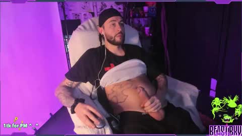 Snapshot of beastbxy chatting on January 2025 06:46:01 AM beast bxy online show from January 2025 06:46:01 AM