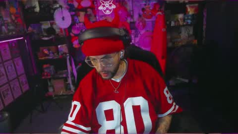 Snapshot of beastbxy chatting on September 2025 10:15:02 PM beast bxy online show from September 2025 10:15:02 PM