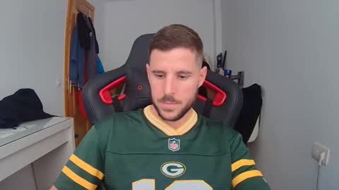 beastcumcam online show from February 2026 03:42:01 PM