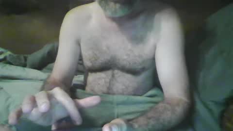 Snapshot of beastiejam2000 chatting on December 2024 03:40:02 AM beastiejam2000 online show from December 2024 03:40:02 AM