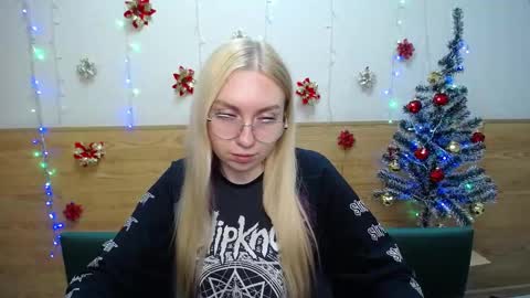 BeatriceFlyy online show from January 2025 09:44:02 AM