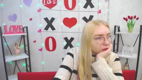 BeatriceFlyy online show from February 2025 06:14:02 AM