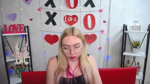 BeatriceFlyy online show from September 2025 03:56:02 PM