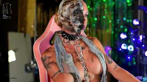 beatrix_rich online show from October 2025 06:28:02 PM