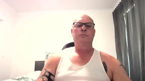 Snapshot of beatsboy87 chatting on January 2025 07:04:02 AM beatsboy87 online show from January 2025 07:04:02 AM