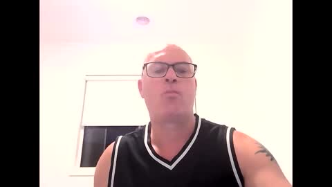 Snapshot of beatsboy87 chatting on February 2025 09:25:02 AM beatsboy87 online show from February 2025 09:25:02 AM